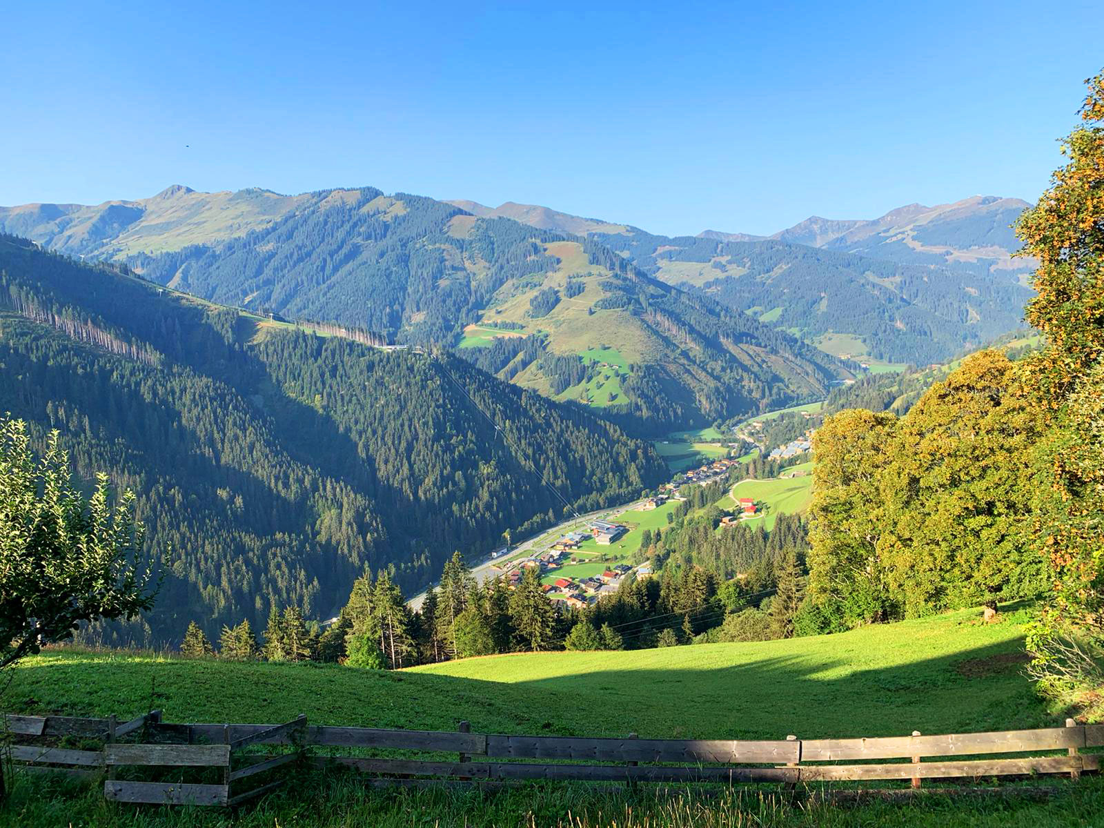 Ausblick auf Viehhofen im Herzen des Salzburger Landes © viehhofen.at