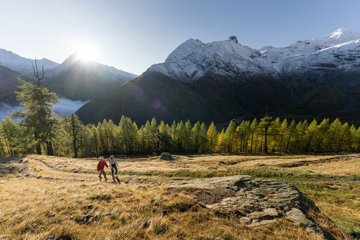 Wandern auf dem Hannig © Saastal Tourismus AG/Filme von Draussen