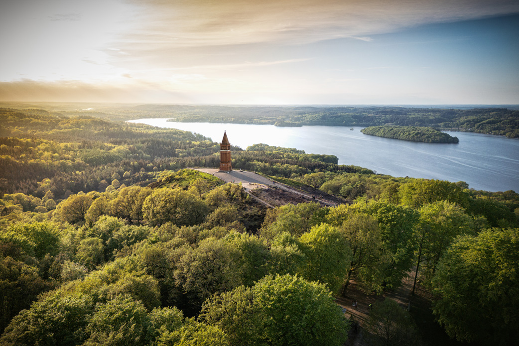 Ausblick vom dänischen Himmelbjerget, zu erwandern auf dem Gudenastien © Per Bille