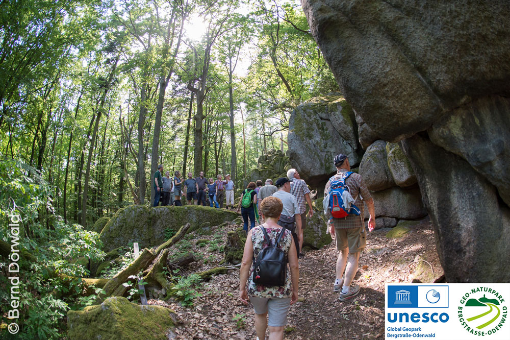 Wandergruppe im Geopark Bergstraße-Odenwald