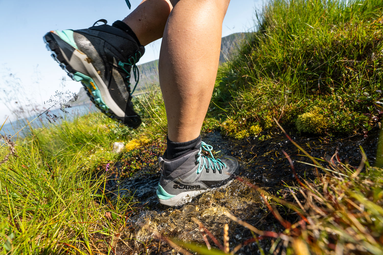 Wanderschuh von Scarpa im Gelände