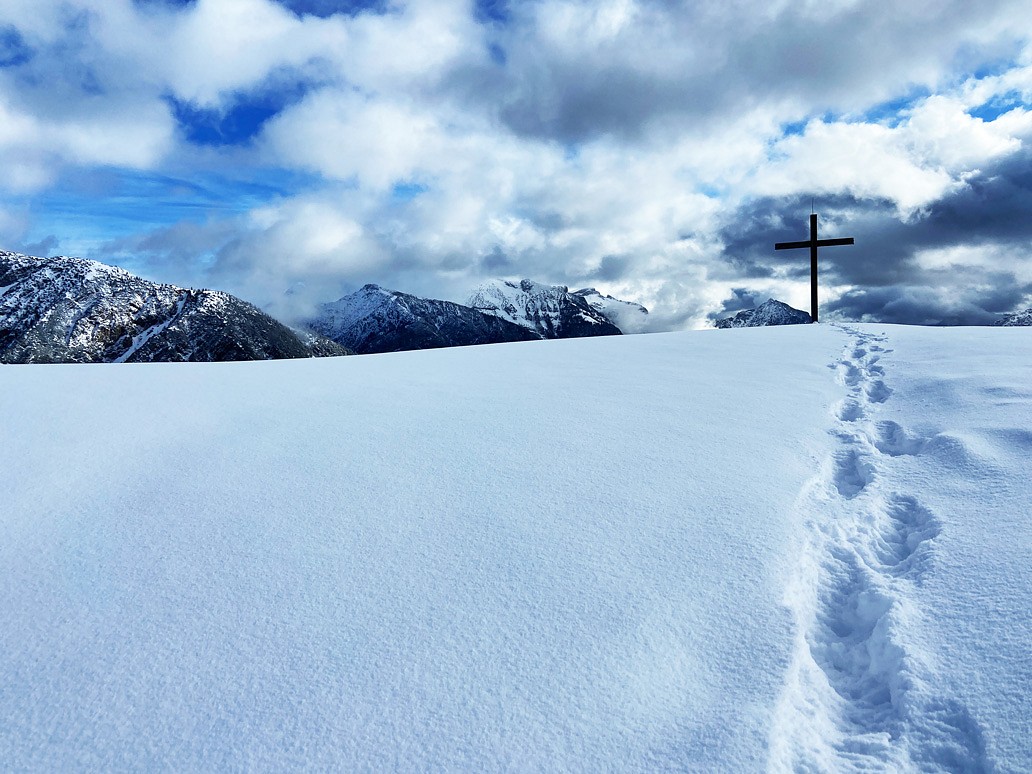 Gipfelkreuz im Blick Alle Fotos © Christina Glückler