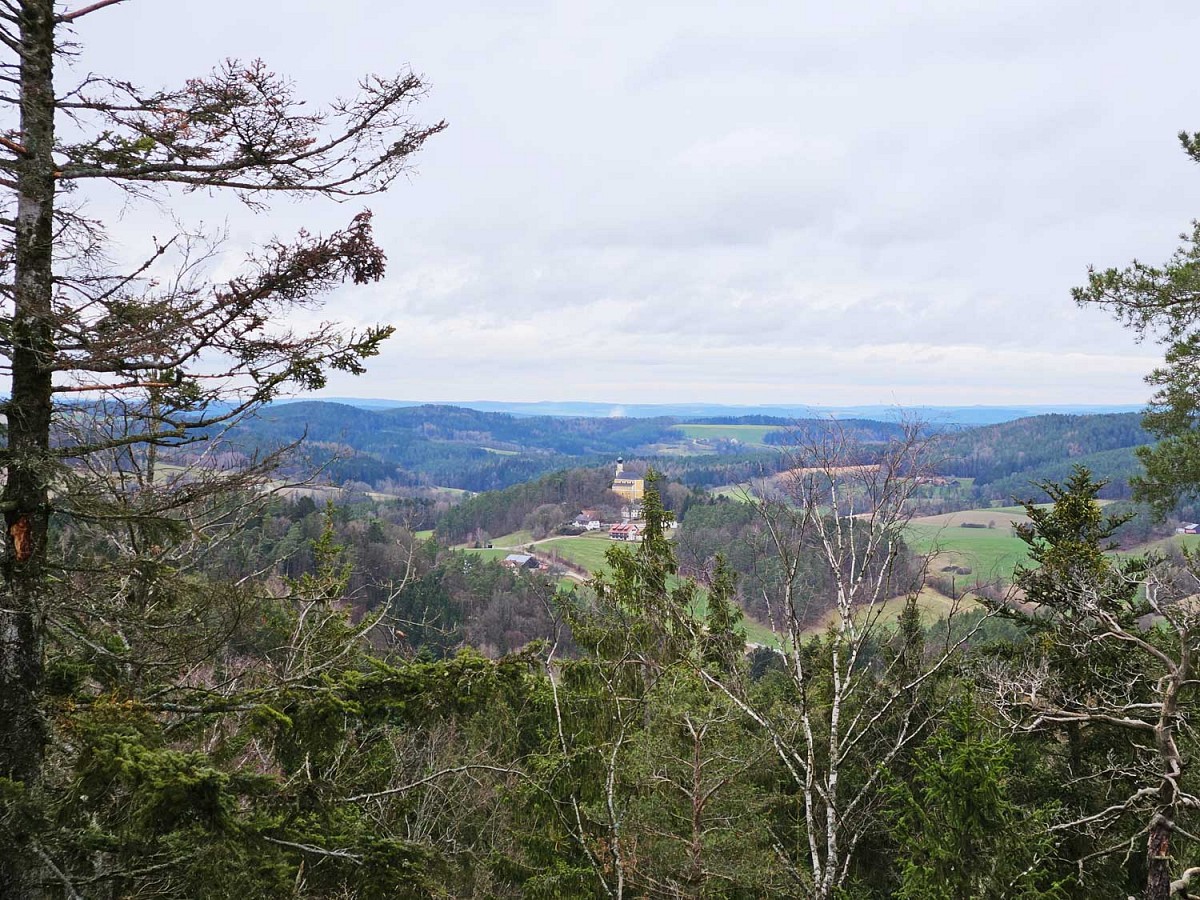 Mariensteinkirche vom Semmelberg aus