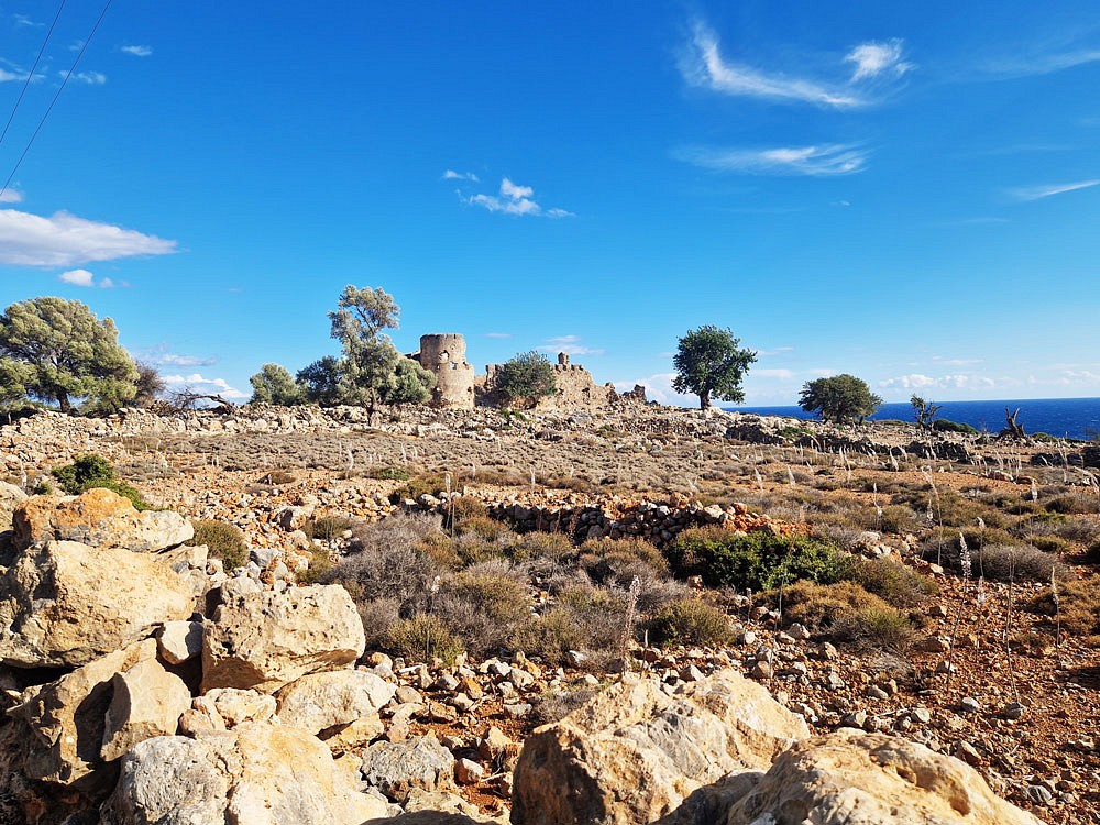 Ruine der alten Festung von Loutro
