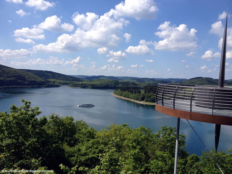 Ausblick auf die Seenlandschaft