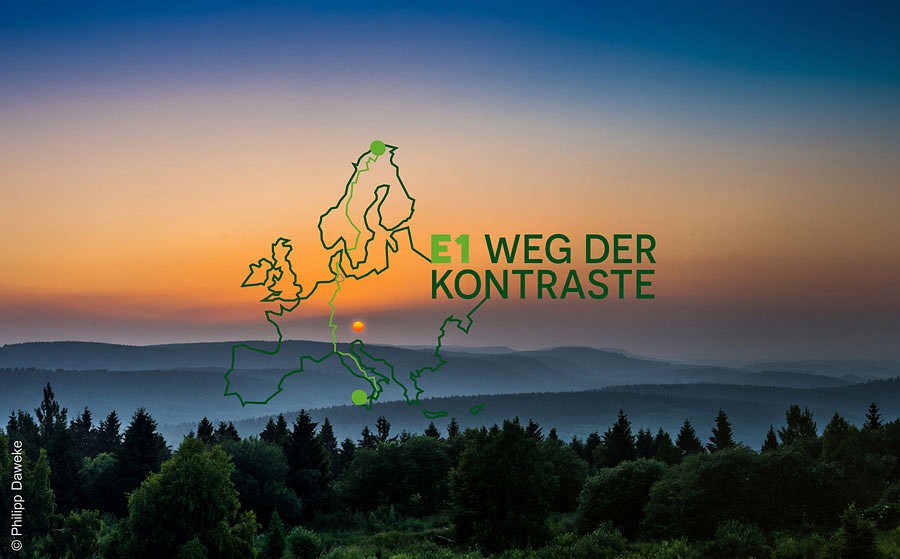 E1 Wandertagebuch; Lippisches Bergland bei Sonnenuntergang 
