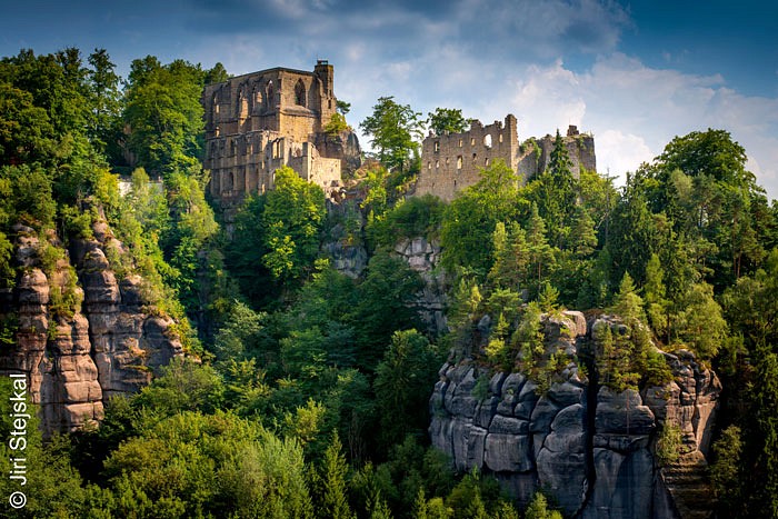 Burg Oybin Naturpark Zittauer Gebirge
