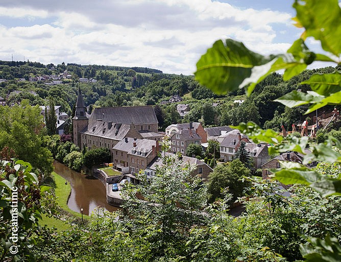 Blick auf die Stadt Houffalize