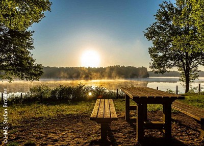 Rastplatz am Hüllener Stausee auf dem Hohe Mark Steig