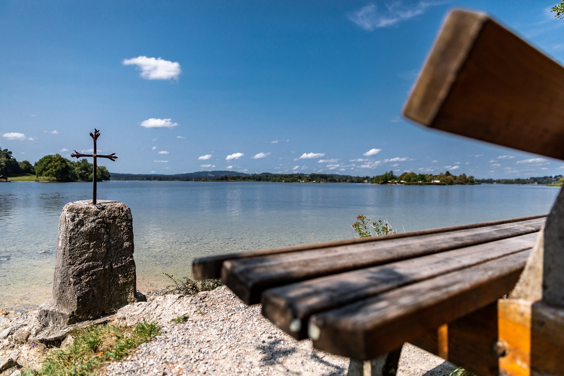 pWer-ein-weiteres-Highlight-erleben-moumlchte-entdeckt-den-Staffelsee-bei-einer-Schifffahrtnbspbr-emMehr-Infos-auf-a-hrefhttpwwwspitzenwanderwegde-targetblankwwwspitzenwanderwegdeanbspund-in-der-Winterausgabe-des-Wandermagazins-ab-dem-1312-erhaumlltlichemp