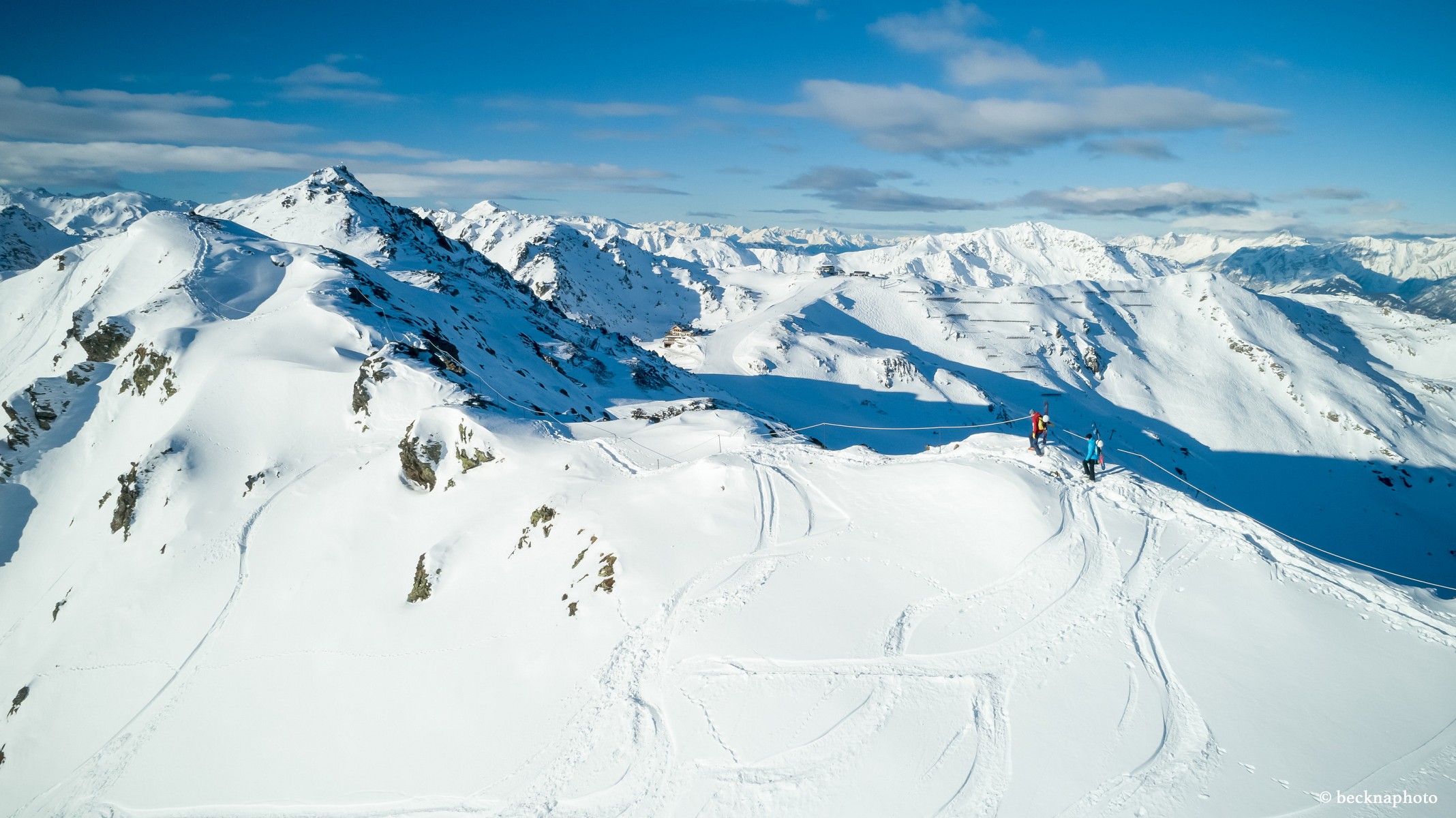 pUmgeben-von-einem-atemberaubenden-360deg-Panorama-geraumlt-dernbspTrubel-dernbspSkipistenbspeinen-Moment-lang-in-Vergessenheitp