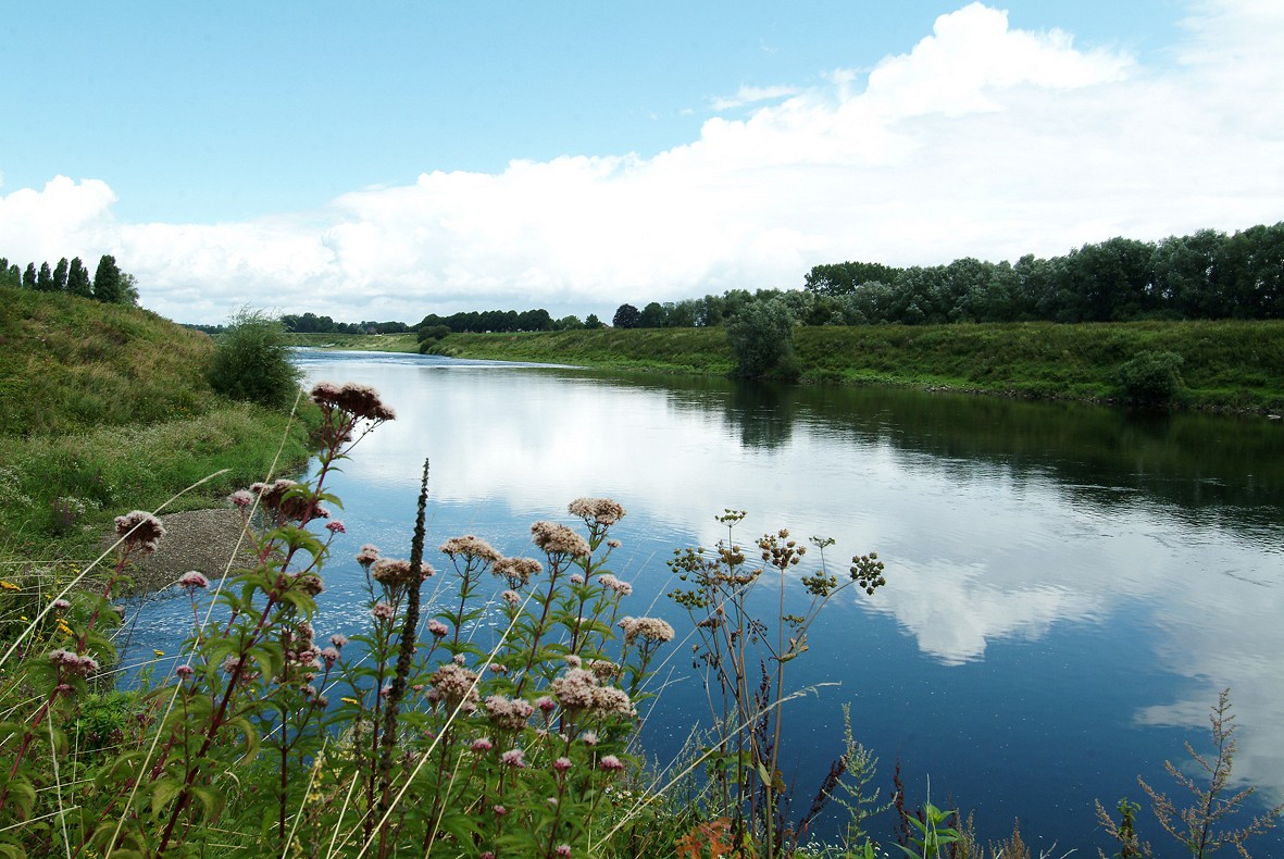 pspan-stylefont-familyGeorgiaserifDas-Maastal-in-der-Provinz-Limburg-ist-nur-eines-von-vielen-wunderbaren-Wanderregionen-in-Flandern-span-stylefont-size12pxcopy-Visit-Limburgspanspanp